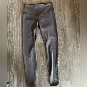 Lululemon team Canada wunder trains